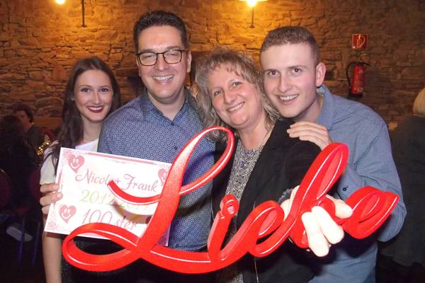 z-comedy-kellner-willy-wichtig-bei nicole&frank-036